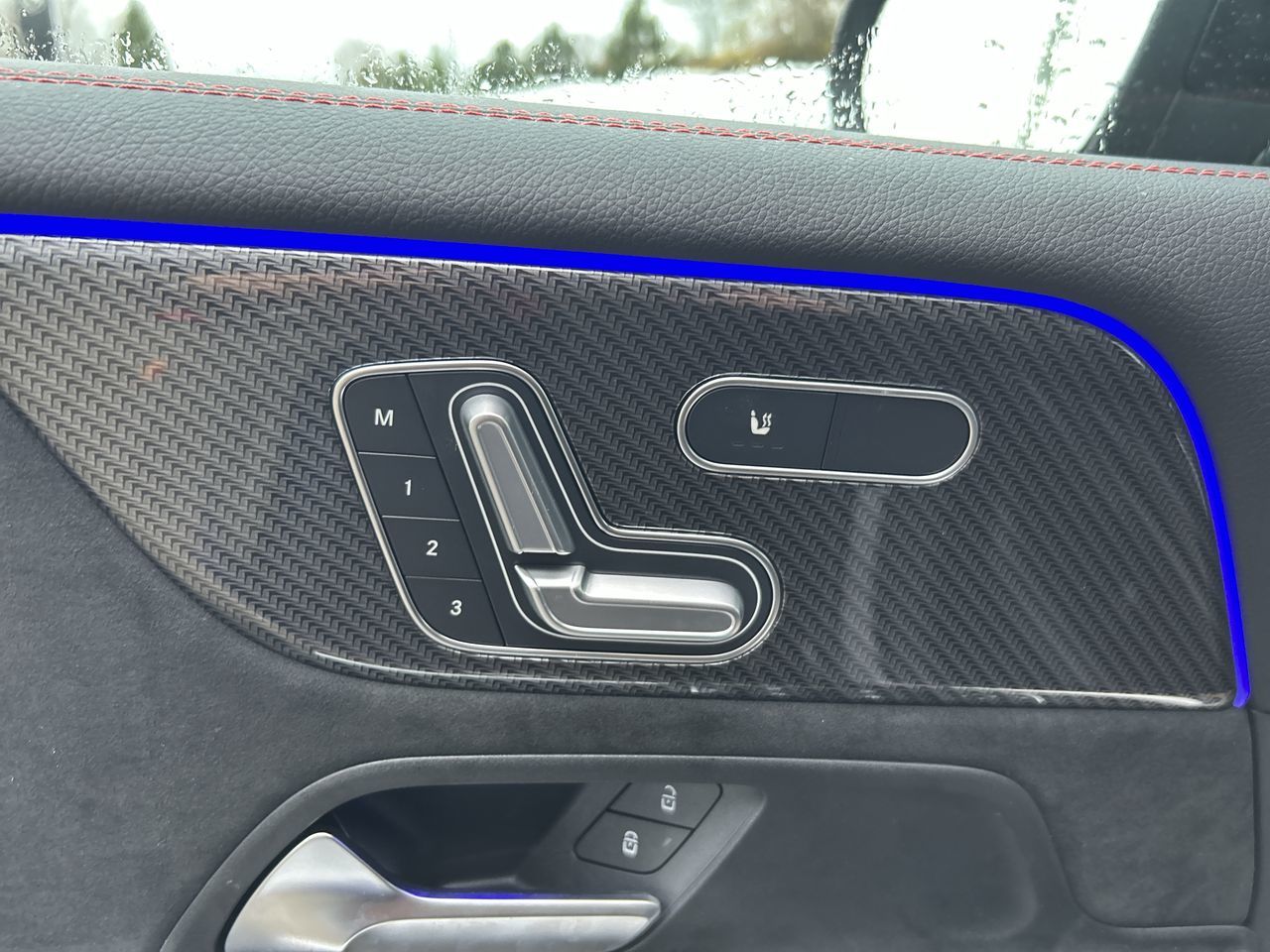 2025 Mercedes-Benz GLB250 in Vancouver, British Columbia