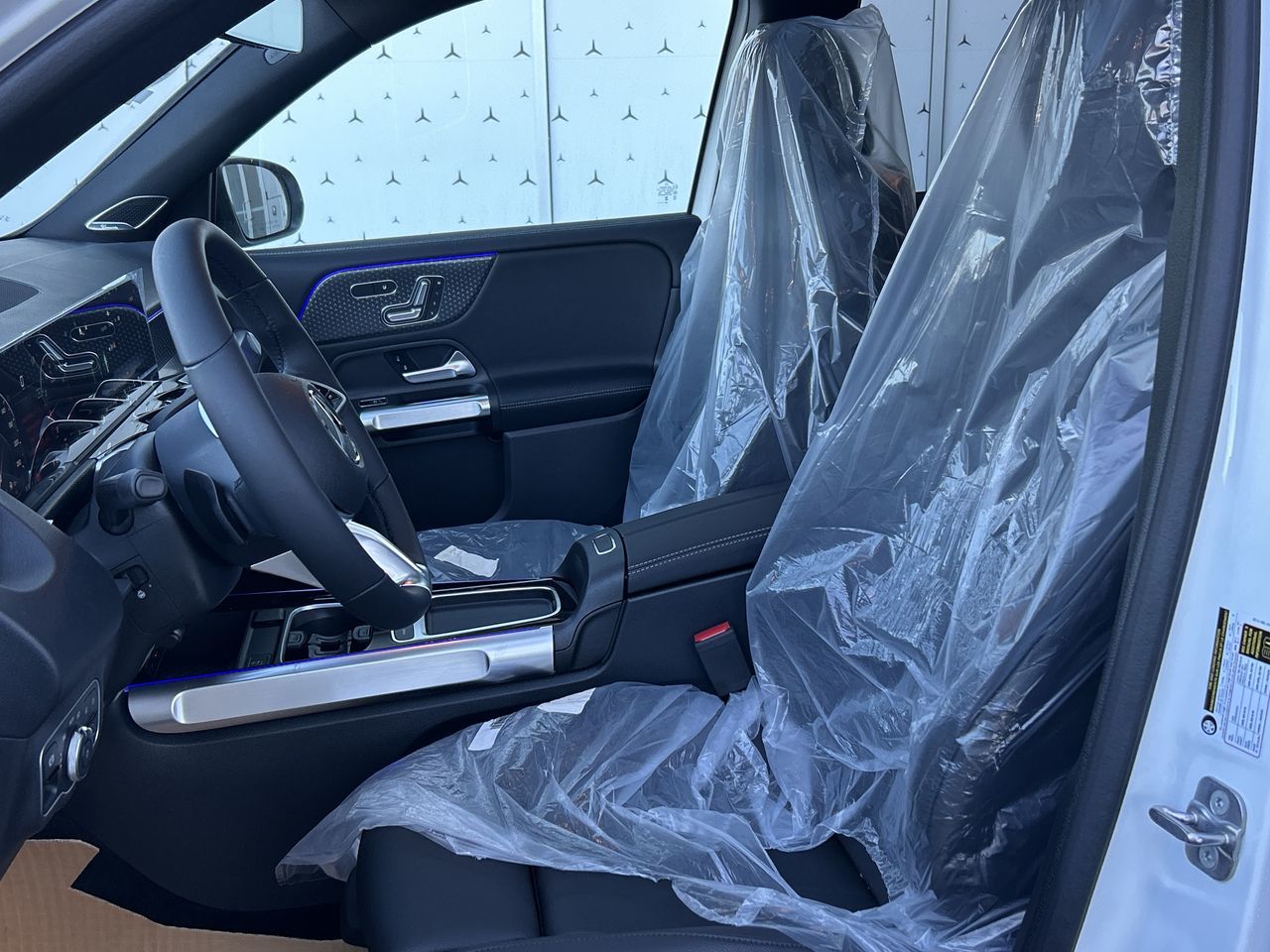 2025 Mercedes-Benz GLB250 in Vancouver, British Columbia