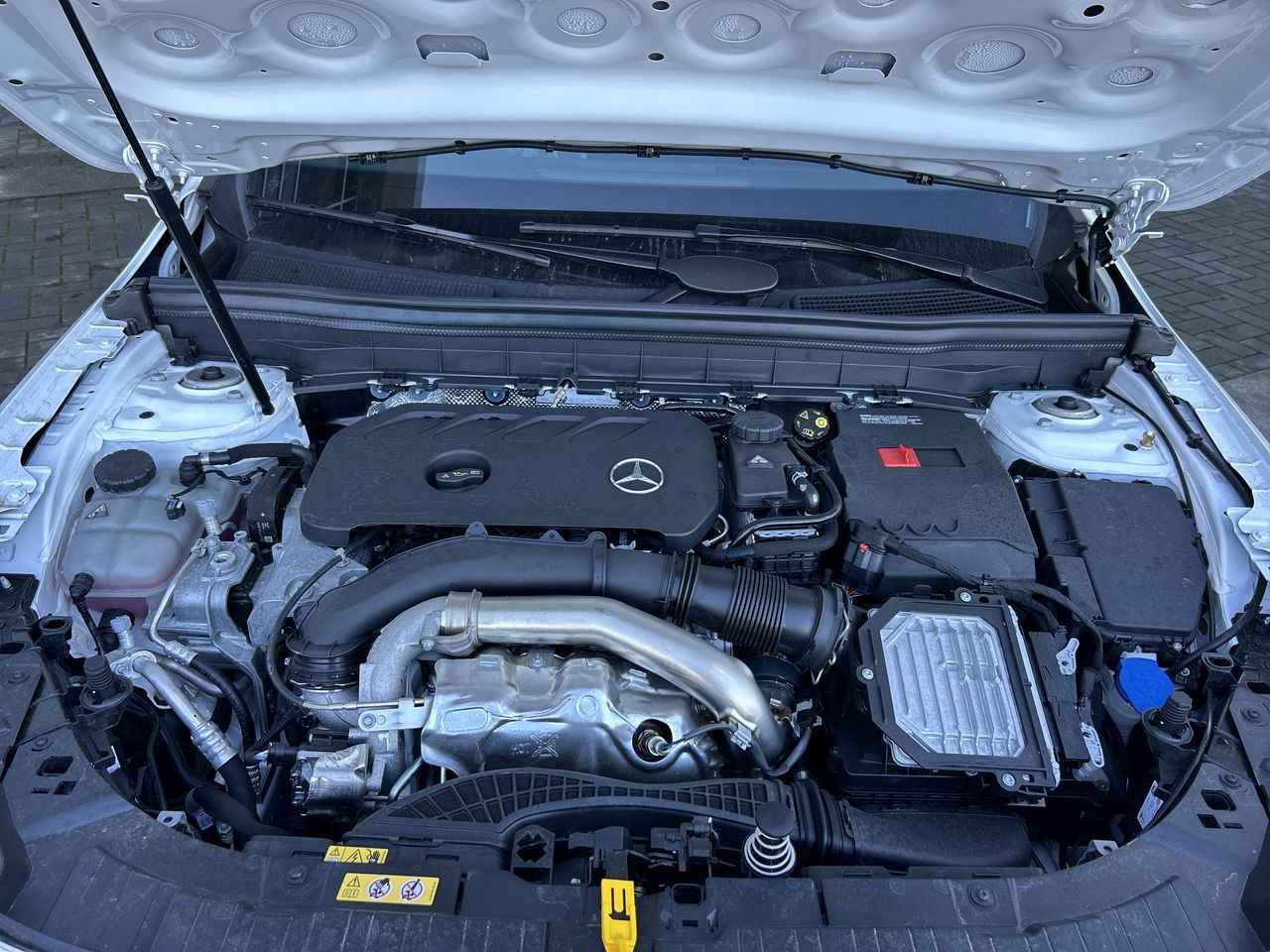 2025 Mercedes-Benz GLB250 in Vancouver, British Columbia