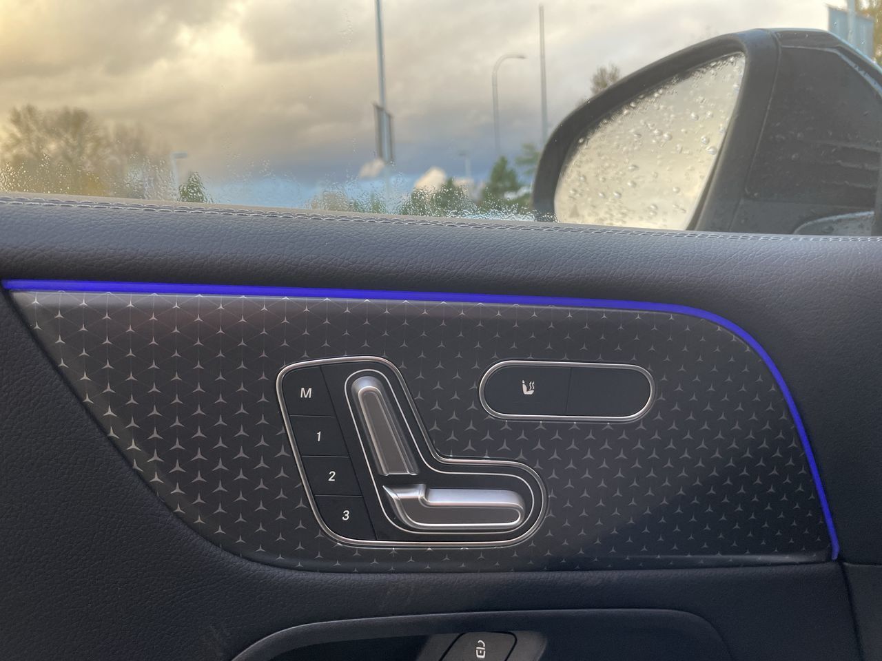 2025 Mercedes-Benz GLB250 in Vancouver, British Columbia