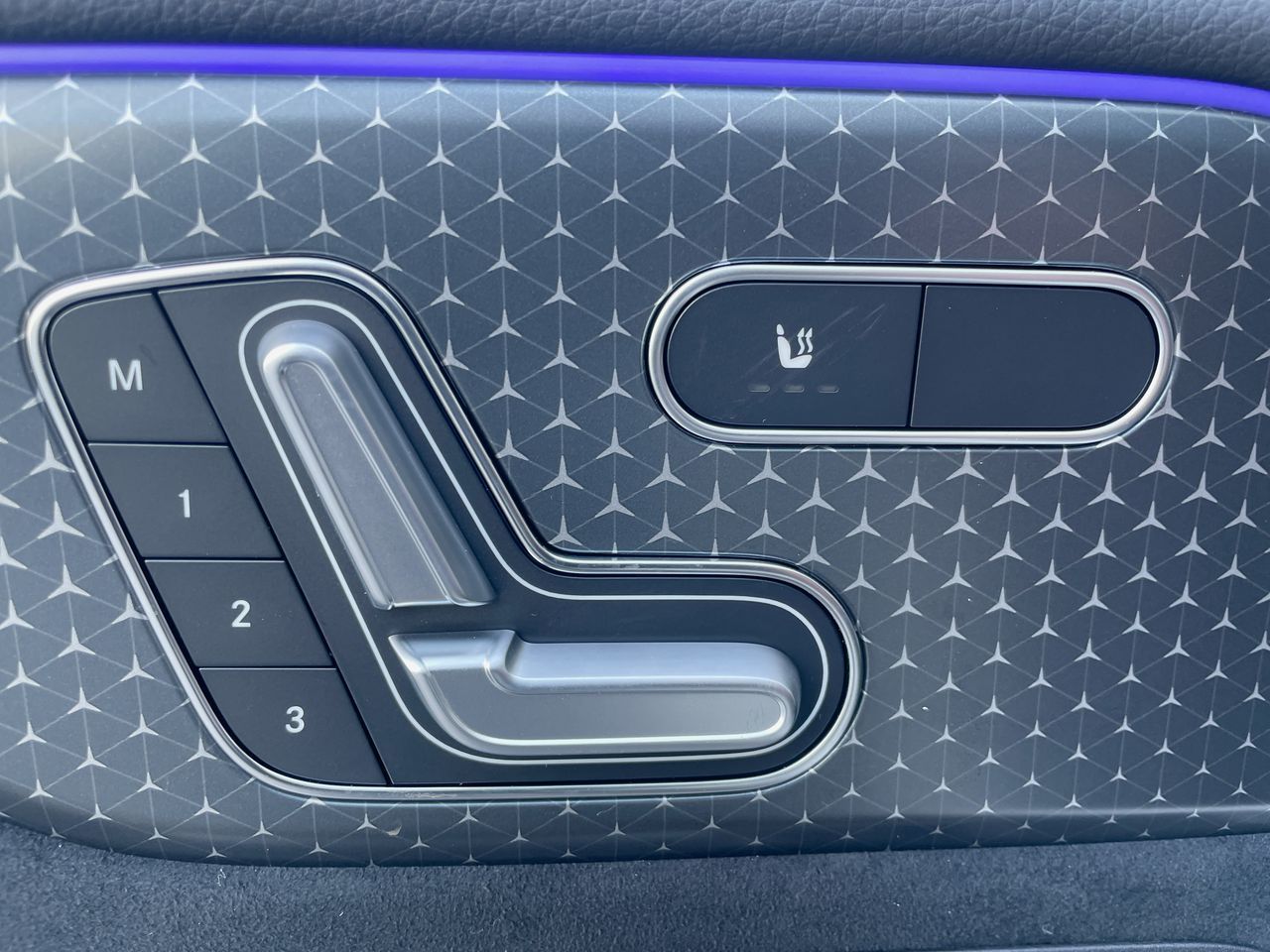 2025 Mercedes-Benz GLB in Vancouver, British Columbia
