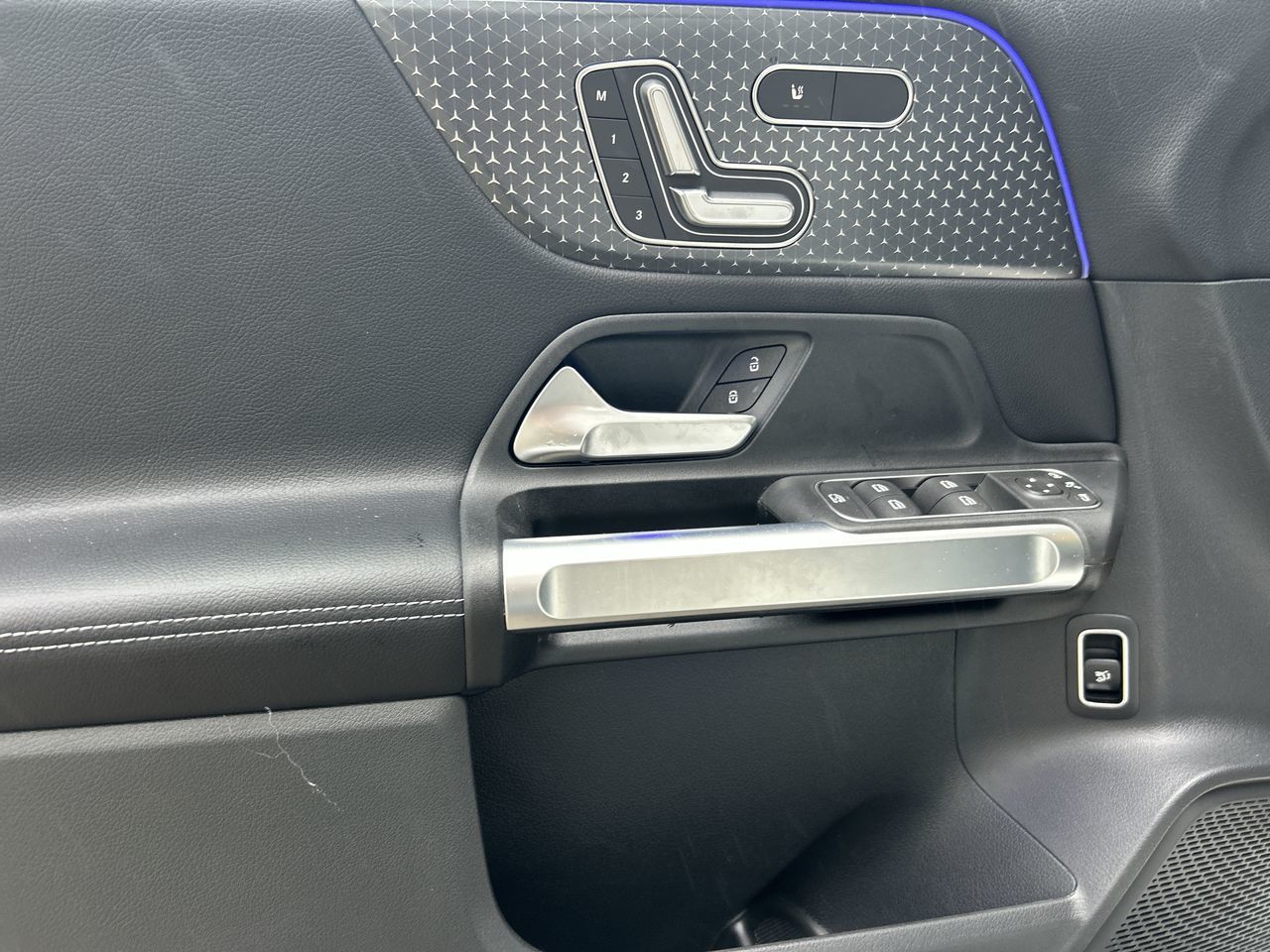 2026 Mercedes-Benz GLB