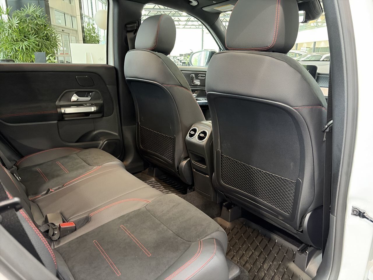 2026 Mercedes-Benz GLB in Vancouver, British Columbia