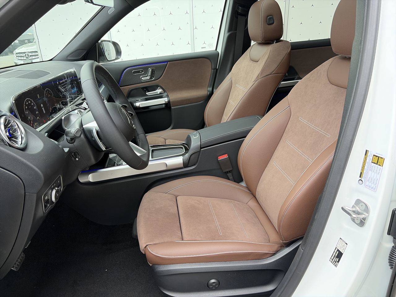 2026 Mercedes-Benz GLB in Vancouver, British Columbia