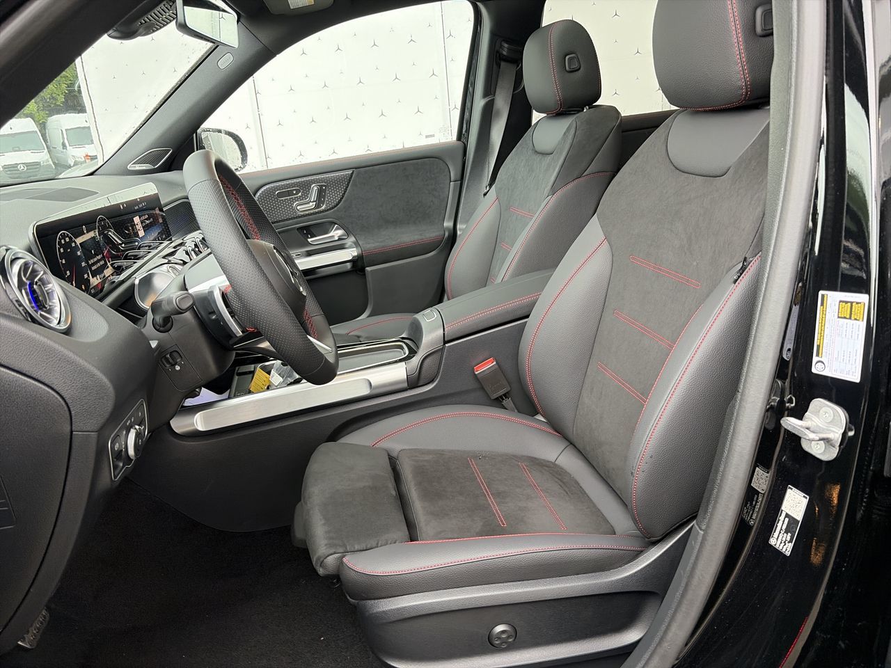 2026 Mercedes-Benz GLB in Vancouver, British Columbia