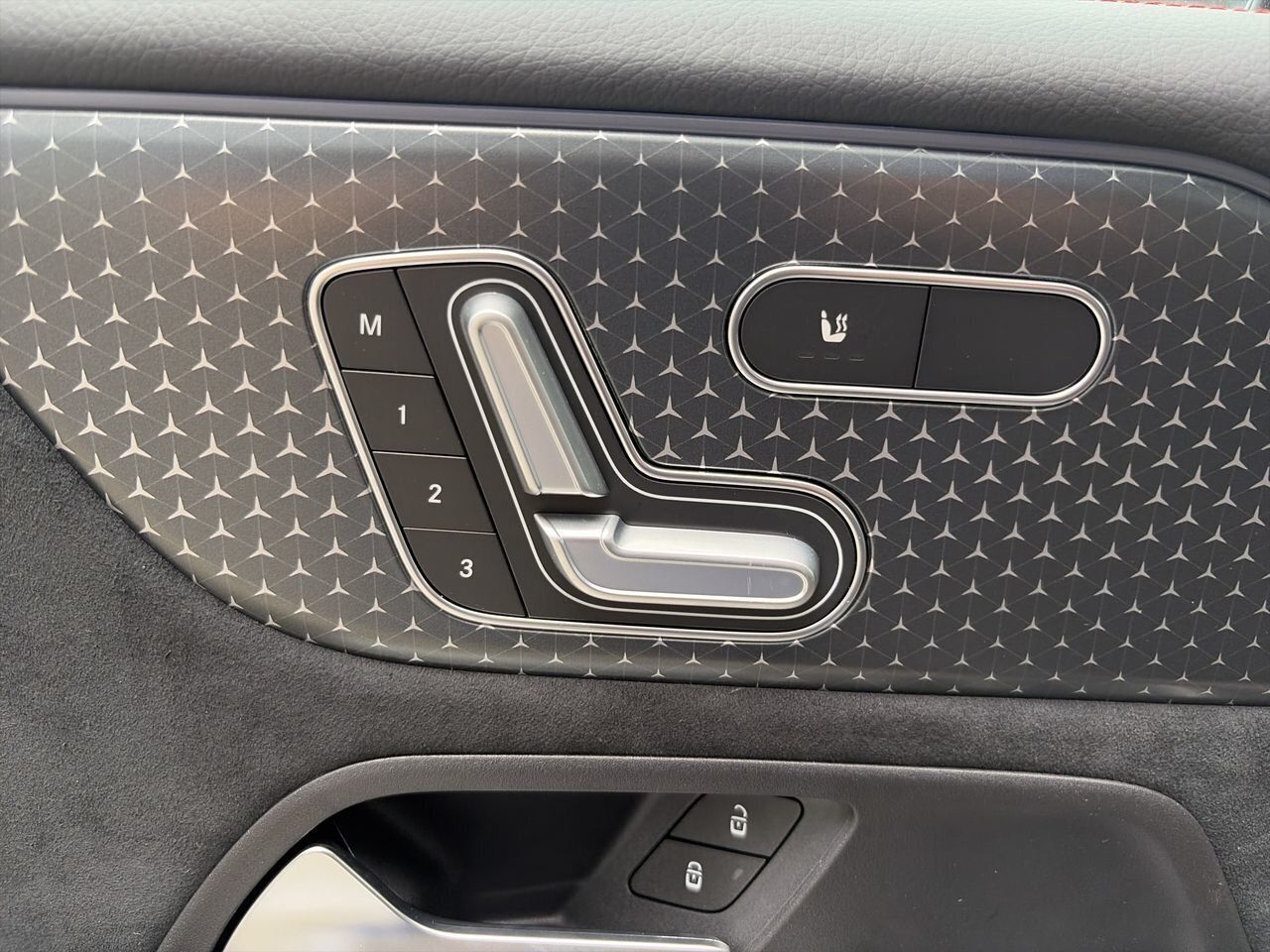 2026 Mercedes-Benz GLB in Vancouver, British Columbia