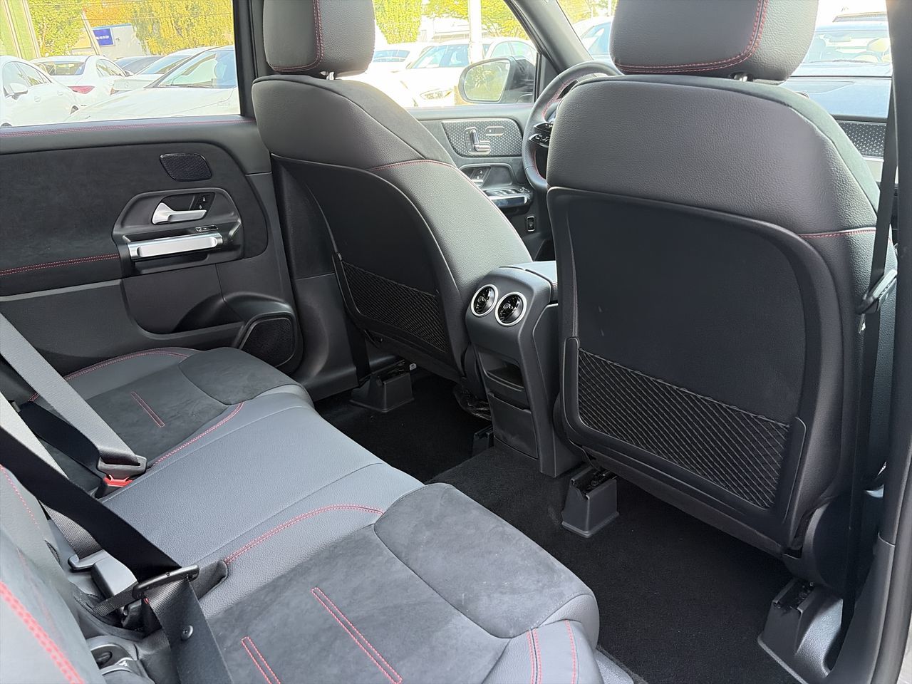 Mercedes-Benz GLB  2026 à Vancouver, Colombie-Britannique