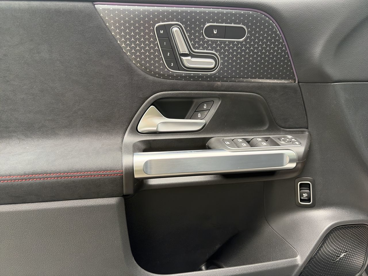 Mercedes-Benz GLB  2026 à Vancouver, Colombie-Britannique