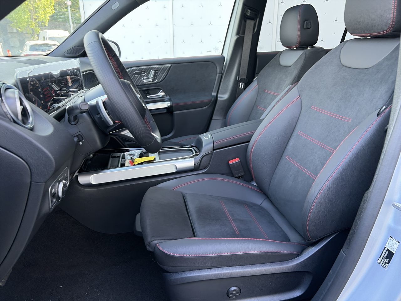 2026 Mercedes-Benz GLB in Vancouver, British Columbia
