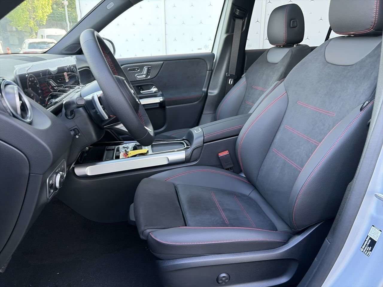 2026 Mercedes-Benz GLB in Vancouver, British Columbia