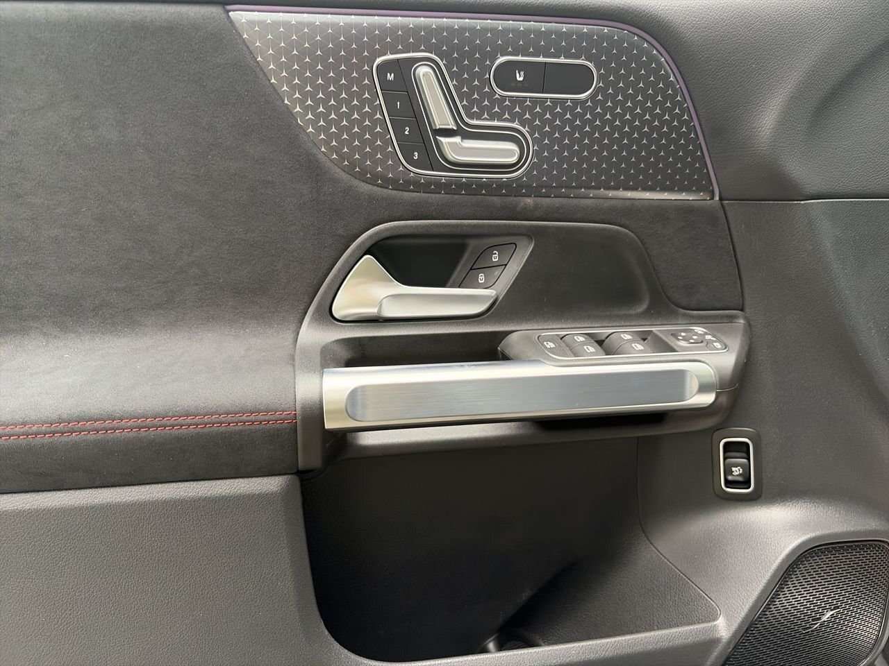 Mercedes-Benz GLB  2026 à Vancouver, Colombie-Britannique
