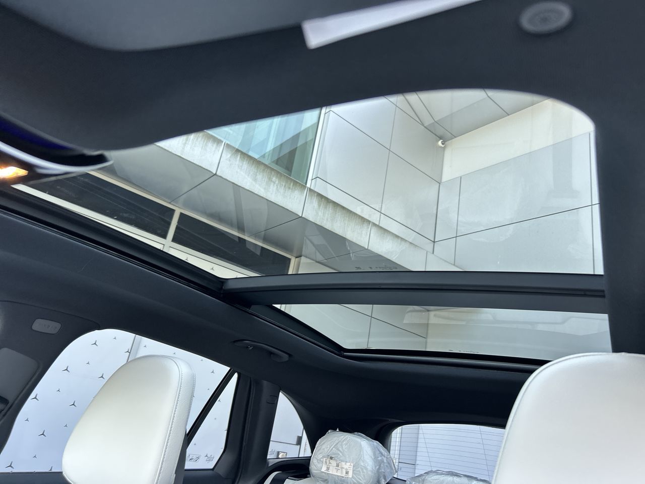 2025 Mercedes-Benz GLC Plug-in Hybrid in Vancouver, British Columbia