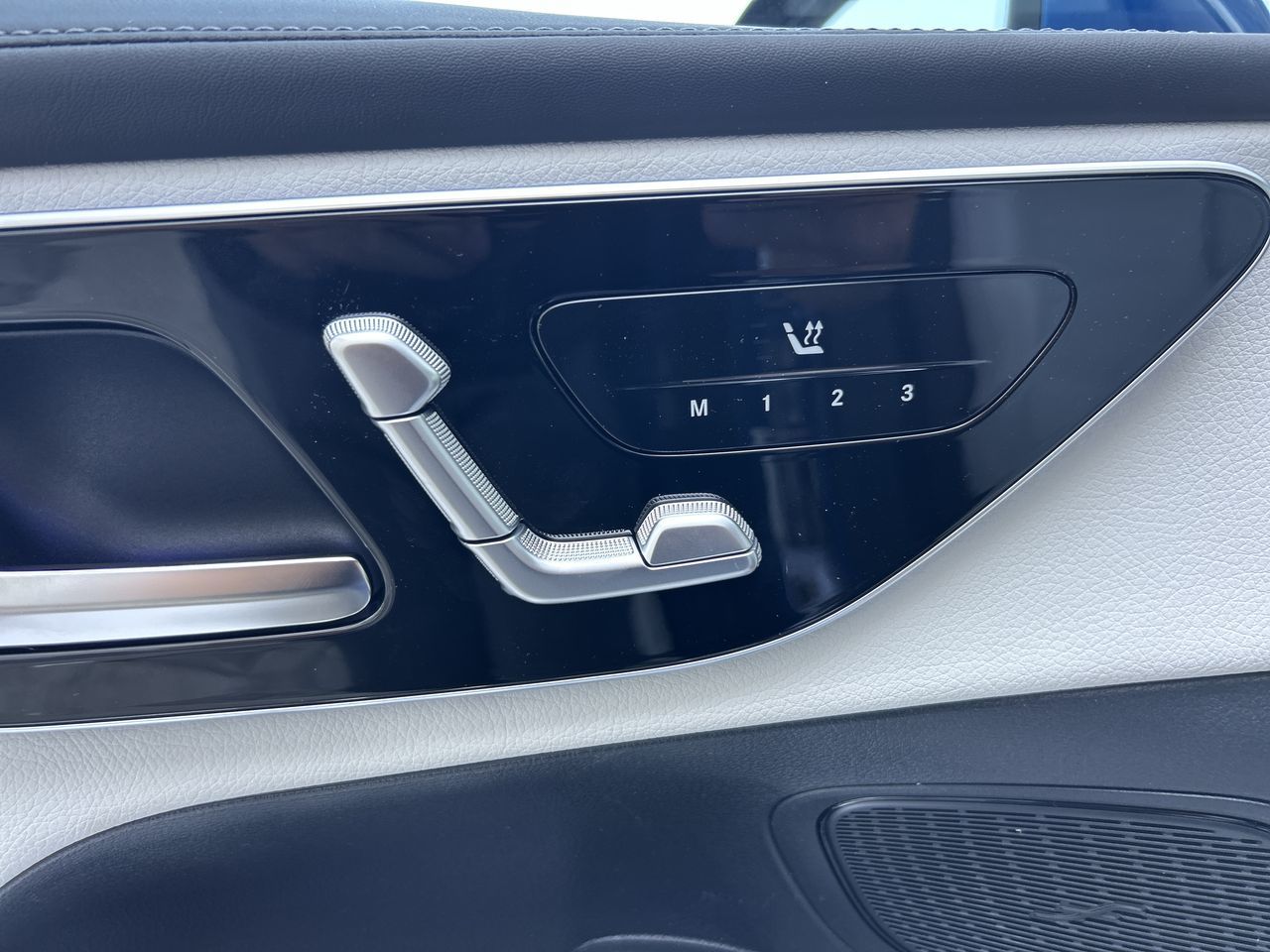 2025 Mercedes-Benz GLC Plug-in Hybrid in Vancouver, British Columbia