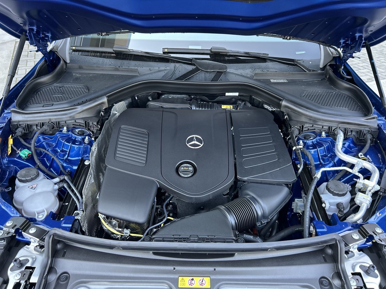 2025 Mercedes-Benz GLC Plug-in Hybrid in Vancouver, British Columbia