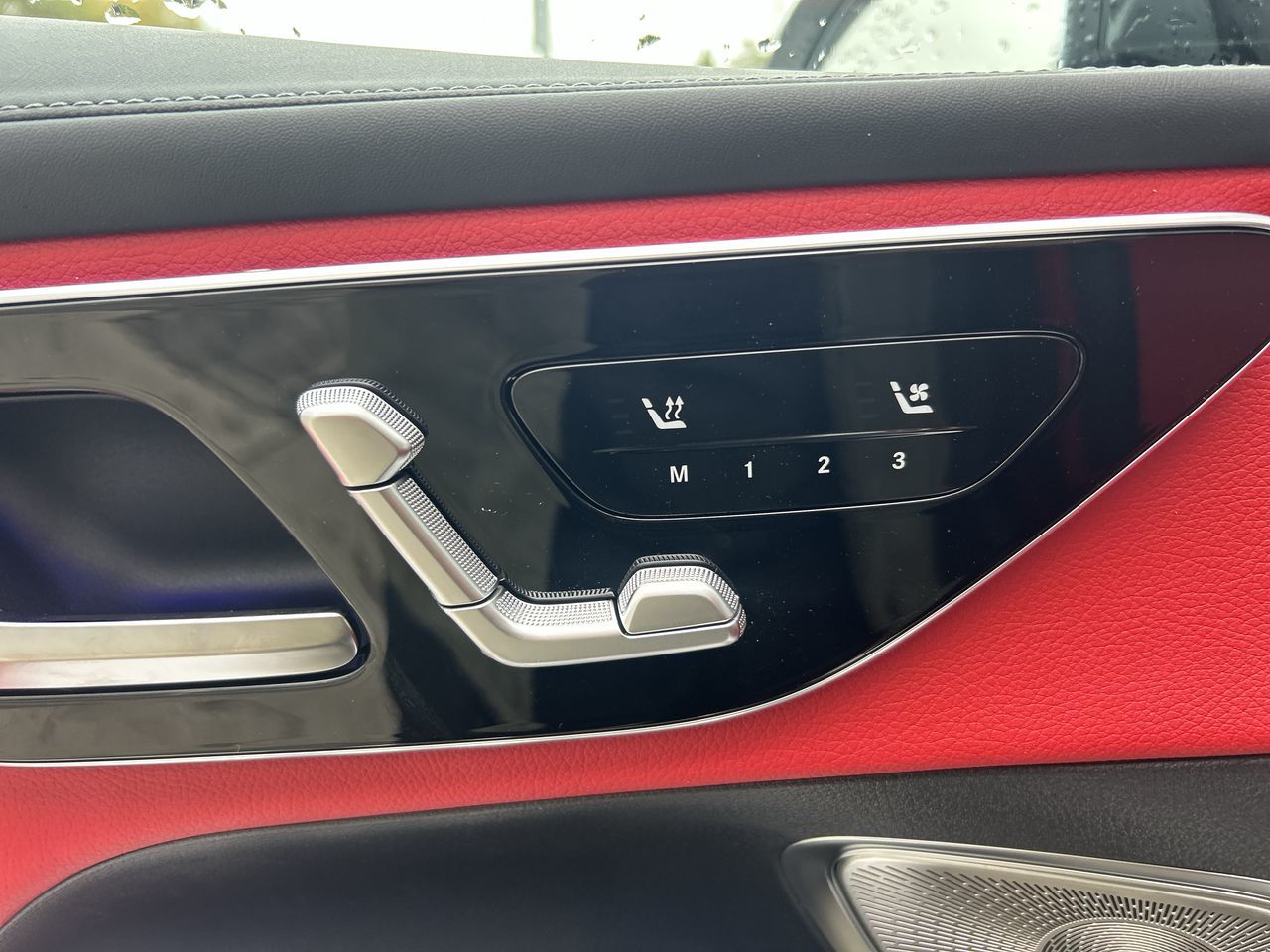 2026 Mercedes-Benz GLC Plug-in Hybrid