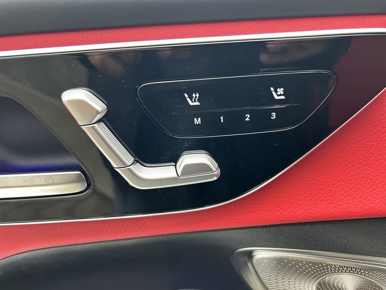 2026 Mercedes-Benz GLC Plug-in Hybrid