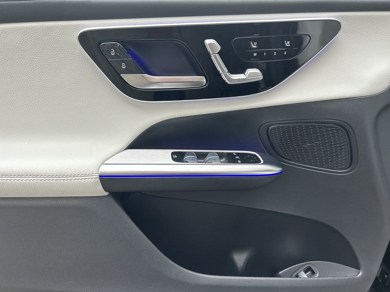 2025 Mercedes-Benz GLC in Vancouver, British Columbia