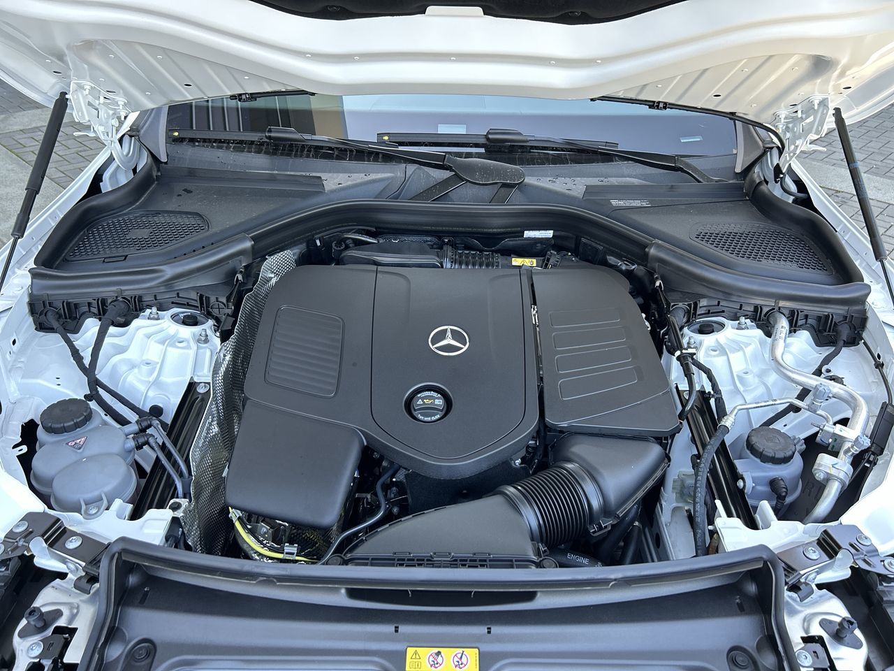 2025 Mercedes-Benz GLC in Vancouver, British Columbia