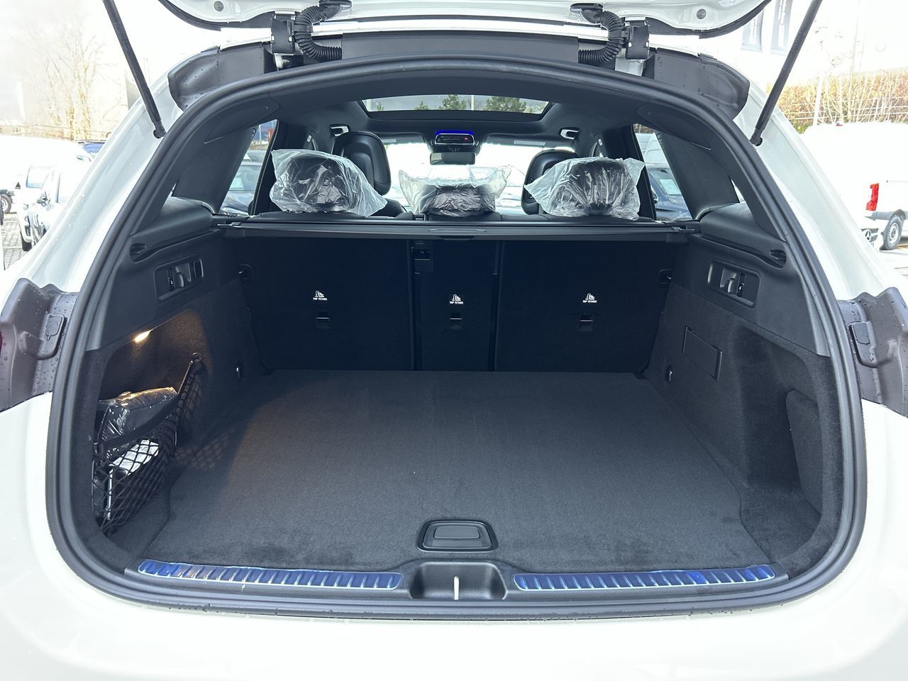 2025 Mercedes-Benz GLC in Vancouver, British Columbia
