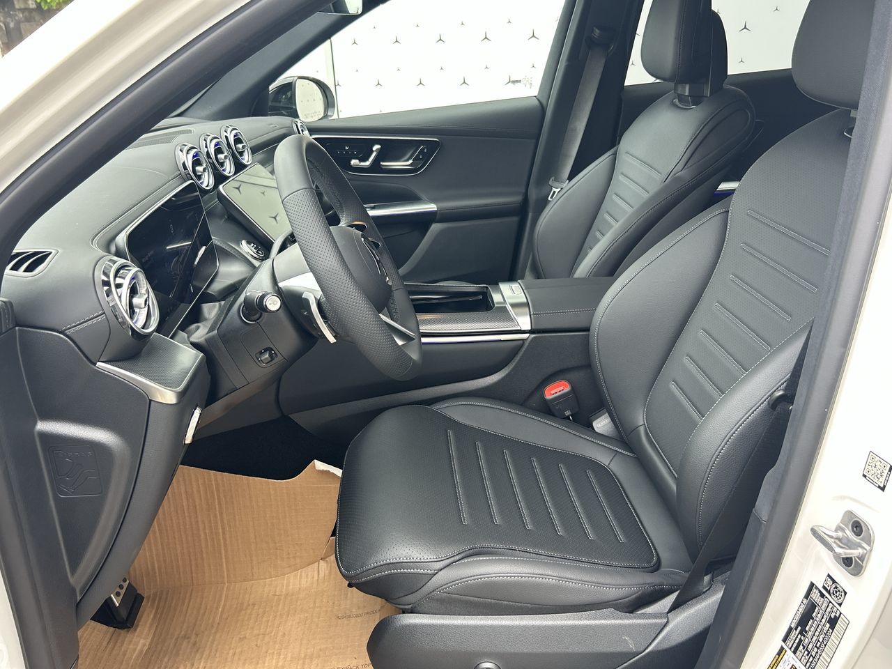 2025 Mercedes-Benz GLC in Vancouver, British Columbia