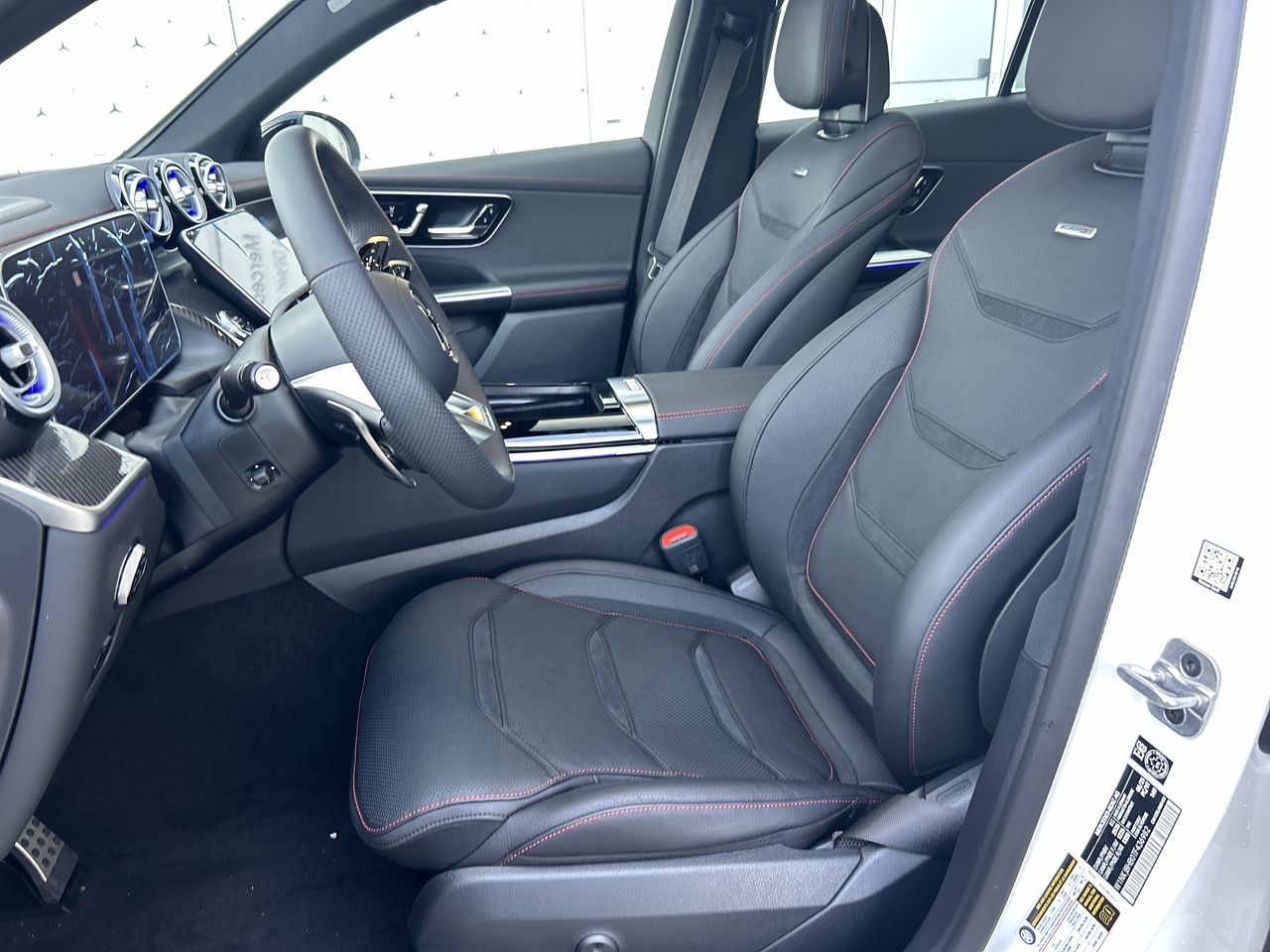 2026 Mercedes-Benz GLC