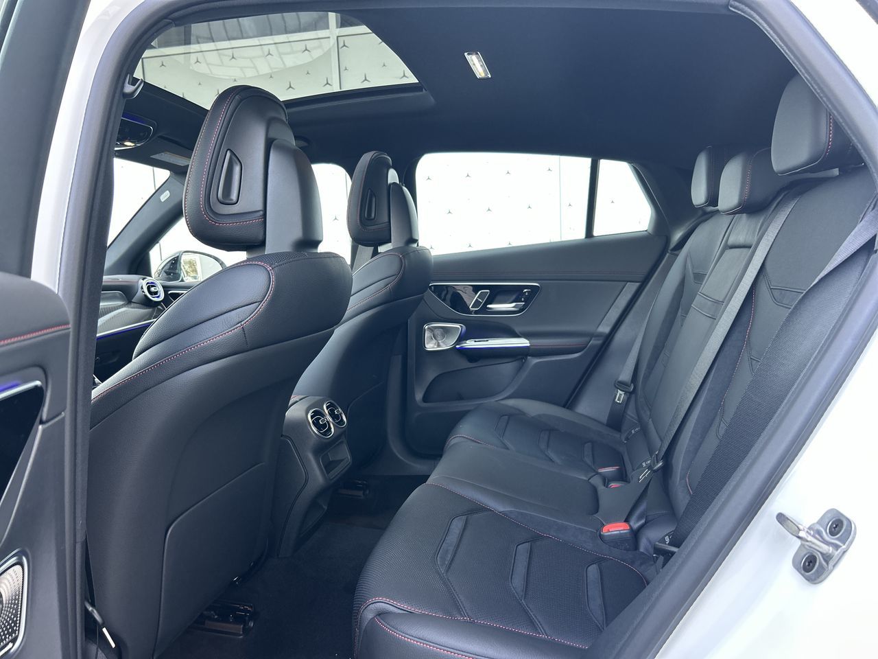 2026 Mercedes-Benz GLC