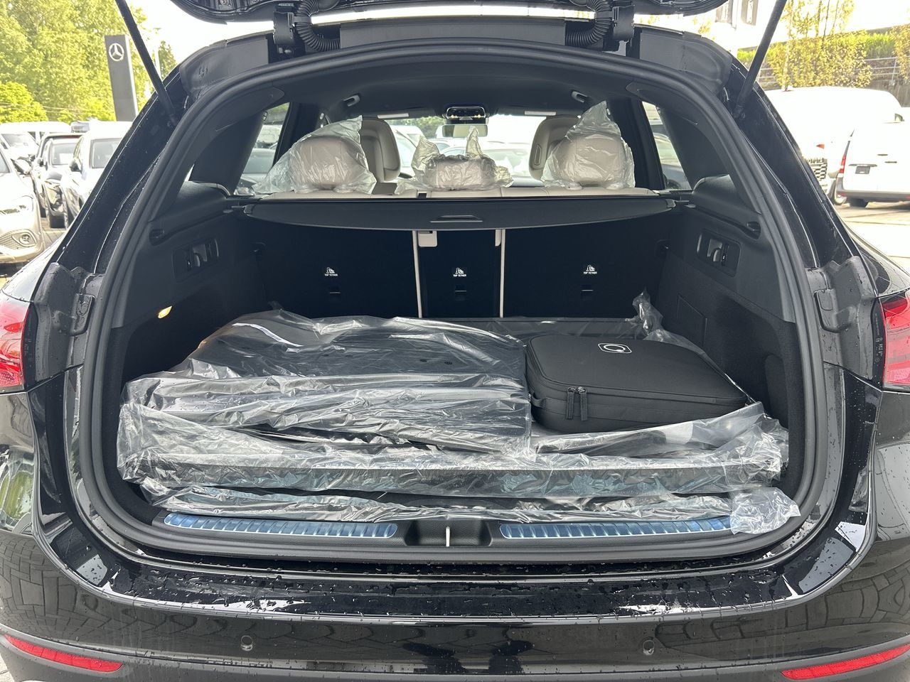 2026 Mercedes-Benz GLC