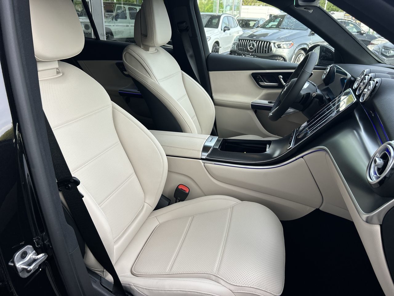 2026 Mercedes-Benz GLC