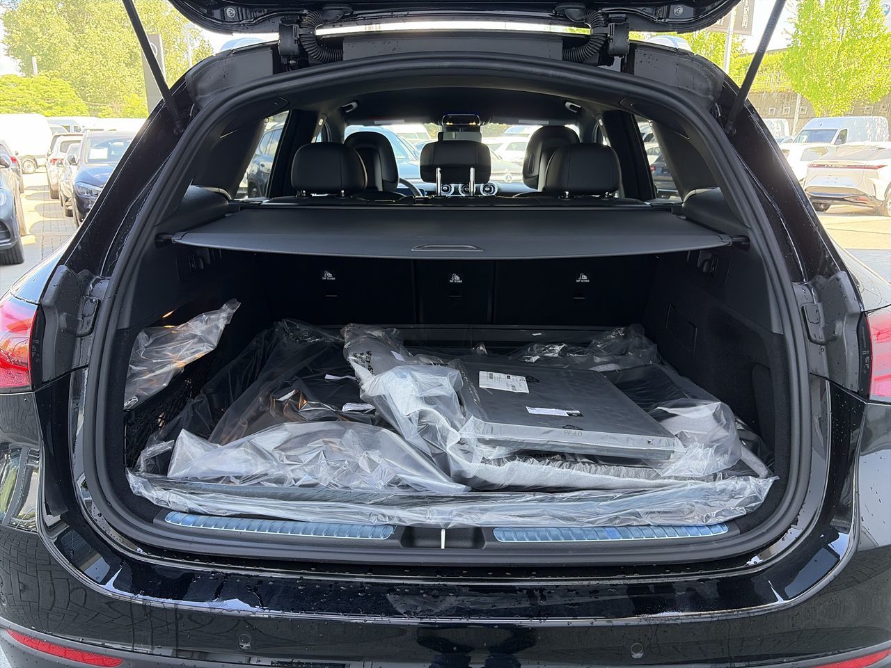 2026 Mercedes-Benz GLC