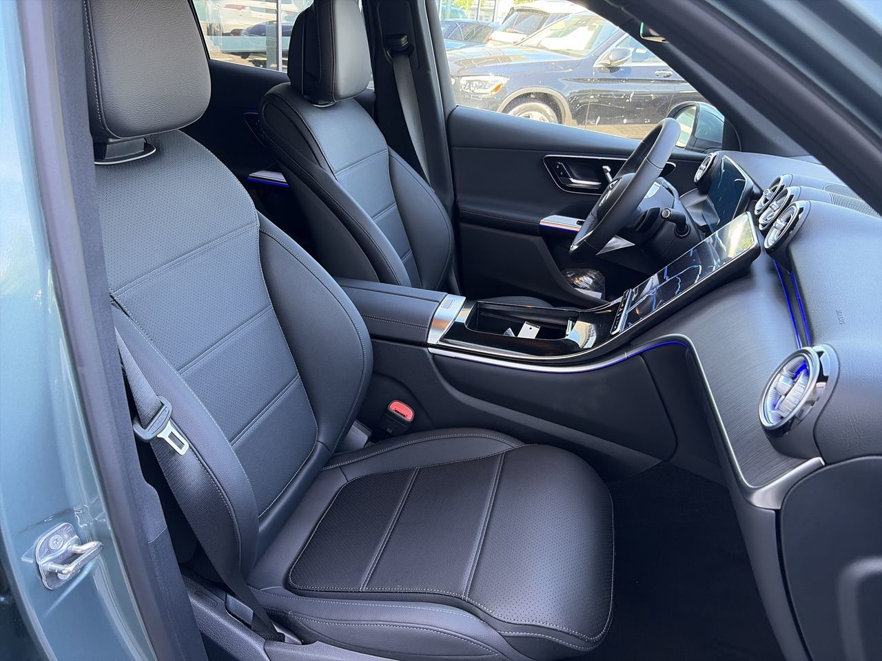 2026 Mercedes-Benz GLC
