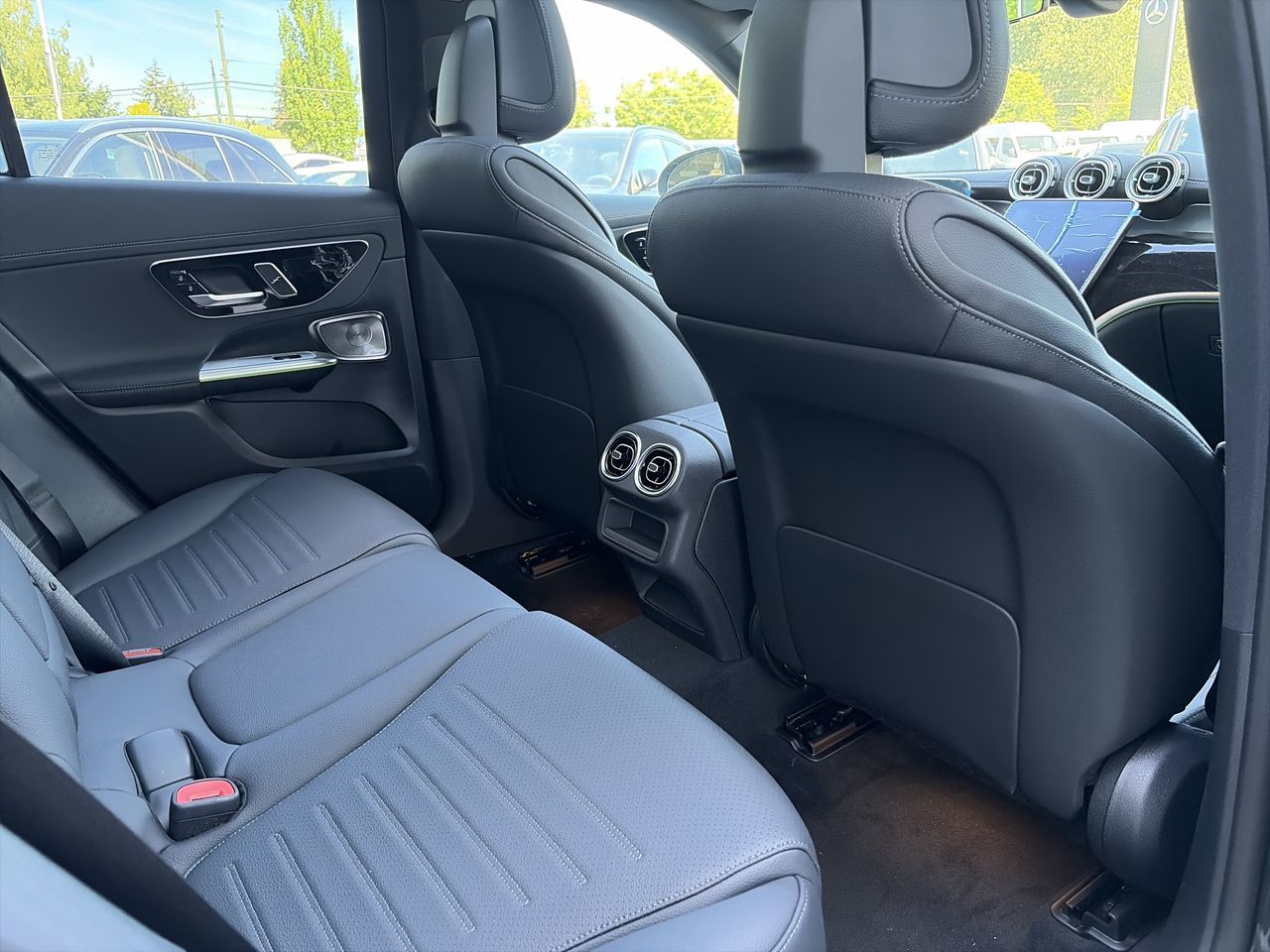 2026 Mercedes-Benz GLC