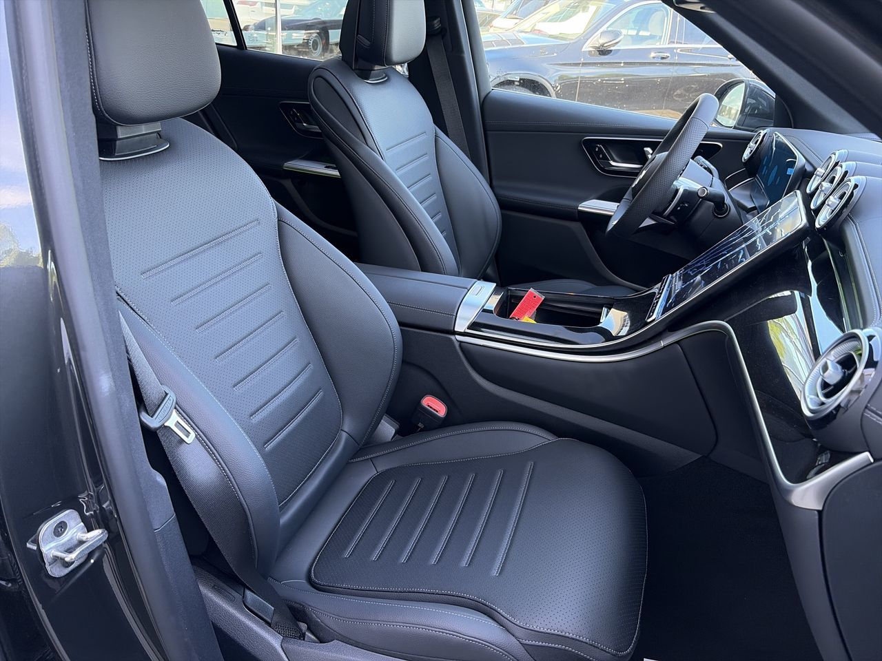 2026 Mercedes-Benz GLC