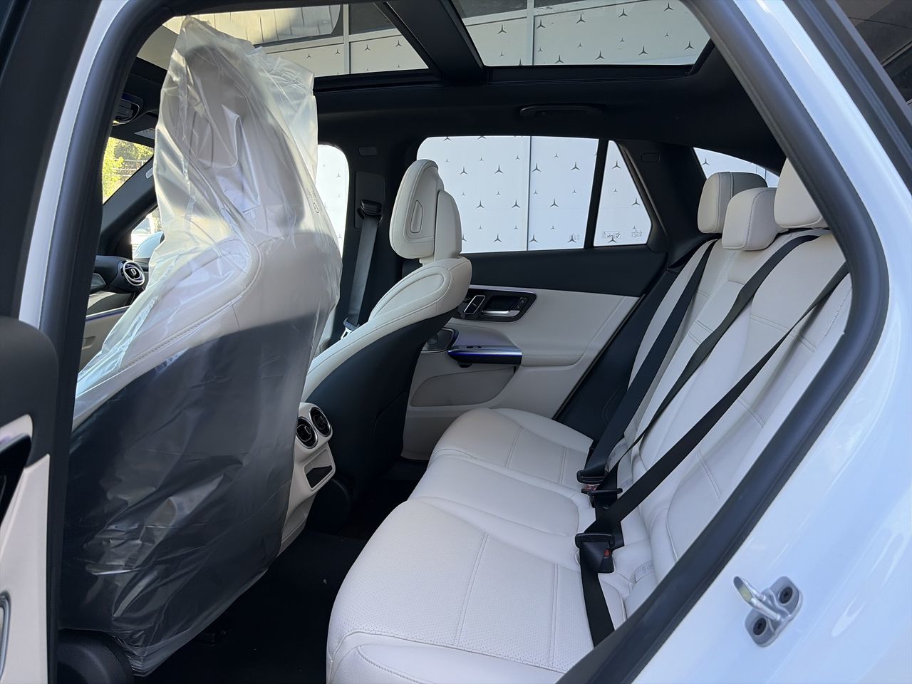 2026 Mercedes-Benz GLC