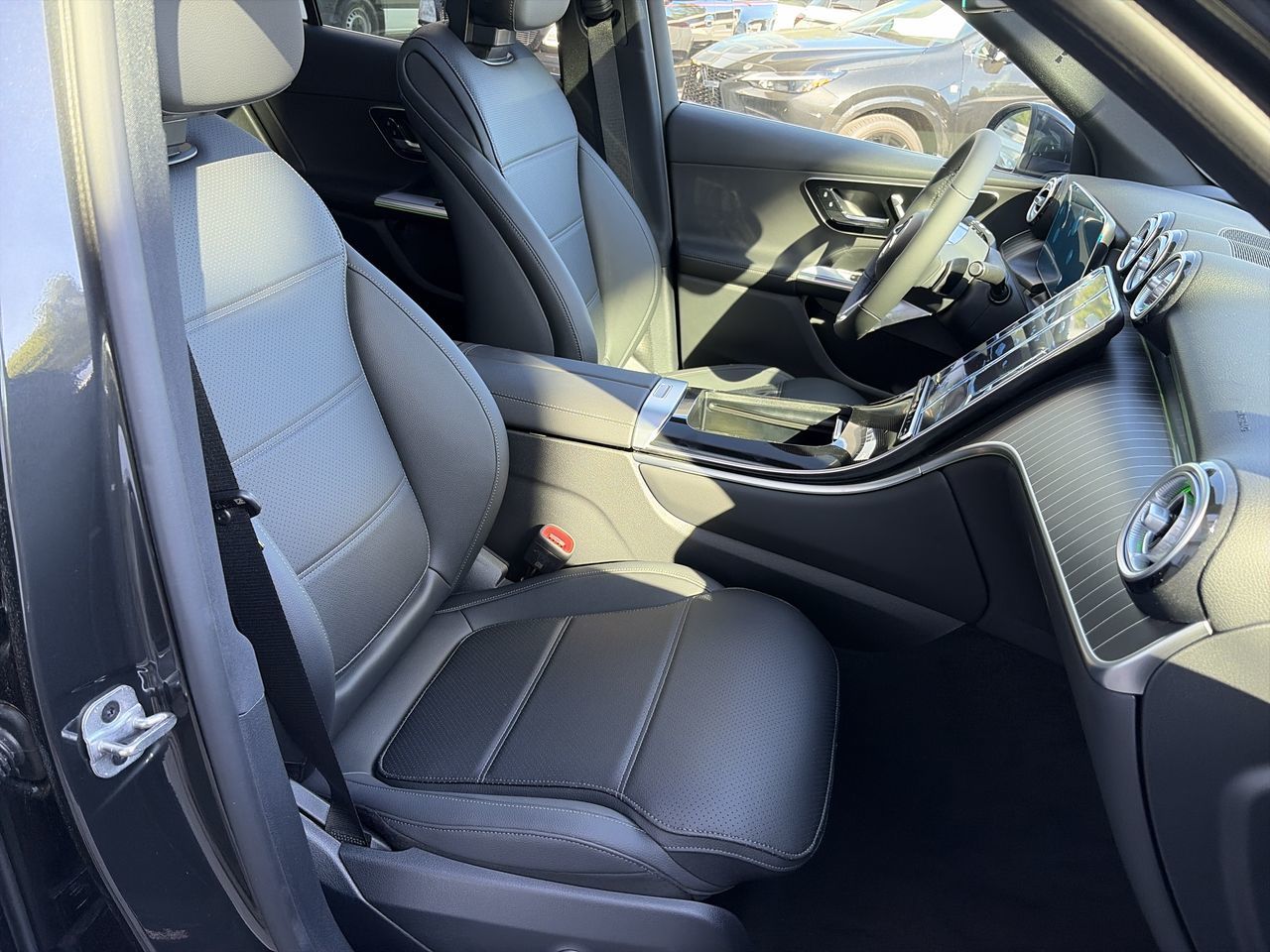 2026 Mercedes-Benz GLC