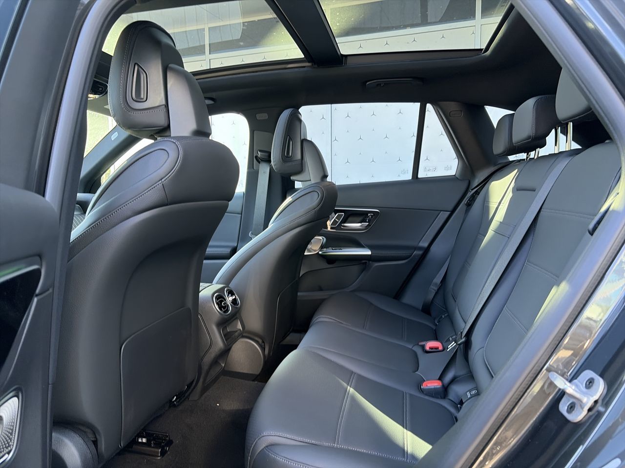 2026 Mercedes-Benz GLC