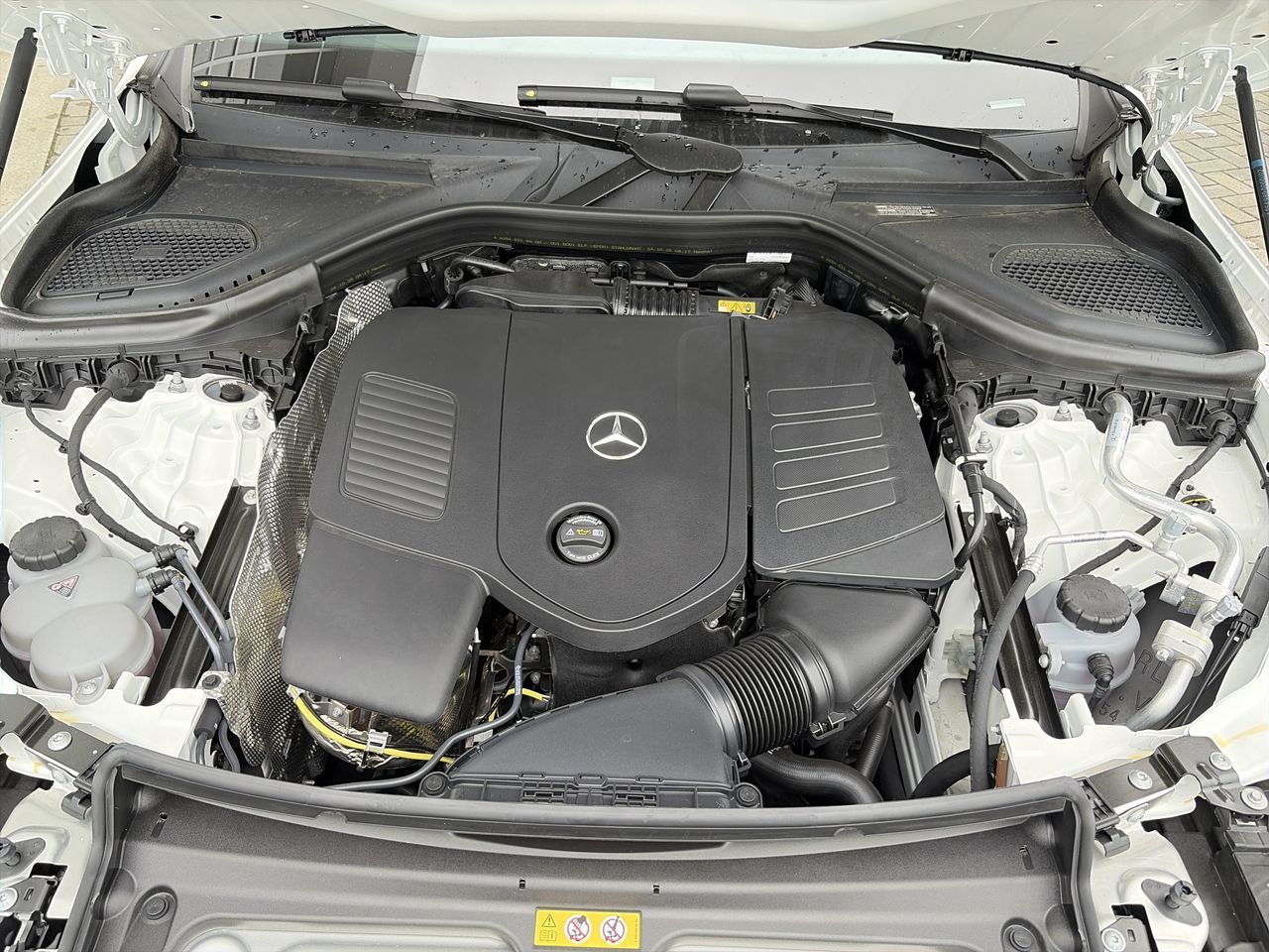 2026 Mercedes-Benz GLC