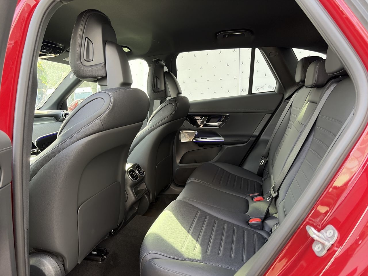 2026 Mercedes-Benz GLC