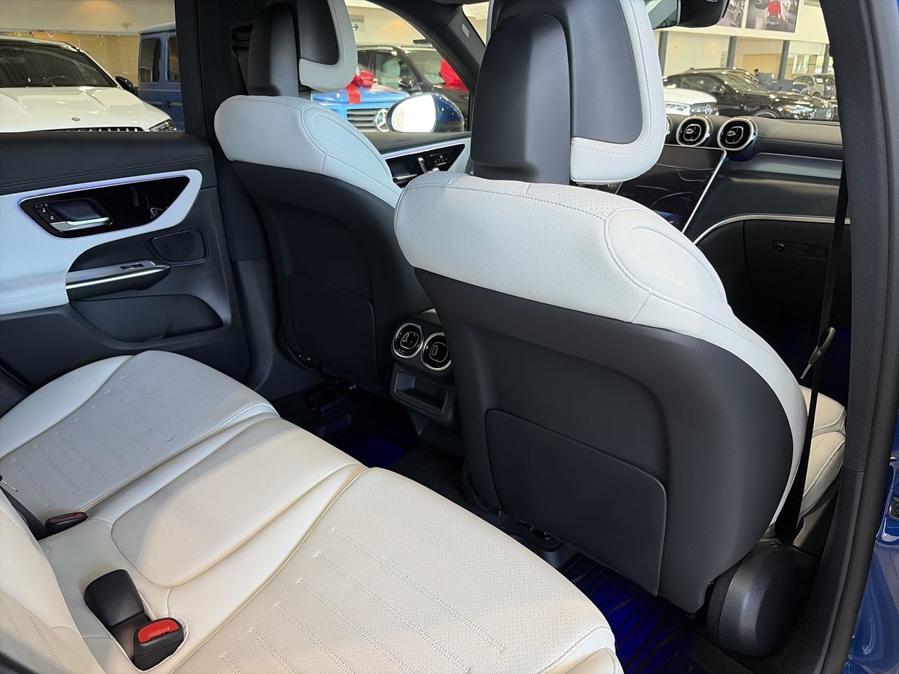 2026 Mercedes-Benz GLC