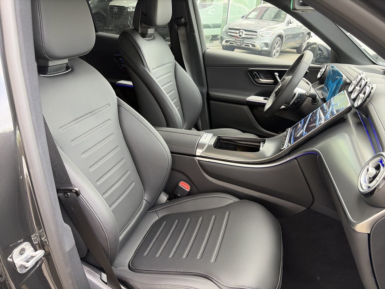 2026 Mercedes-Benz GLC