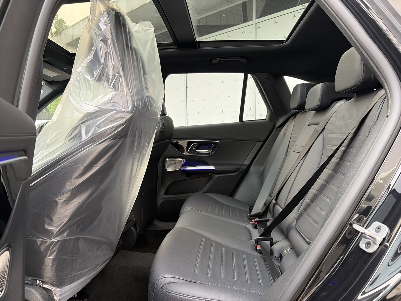 2026 Mercedes-Benz GLC