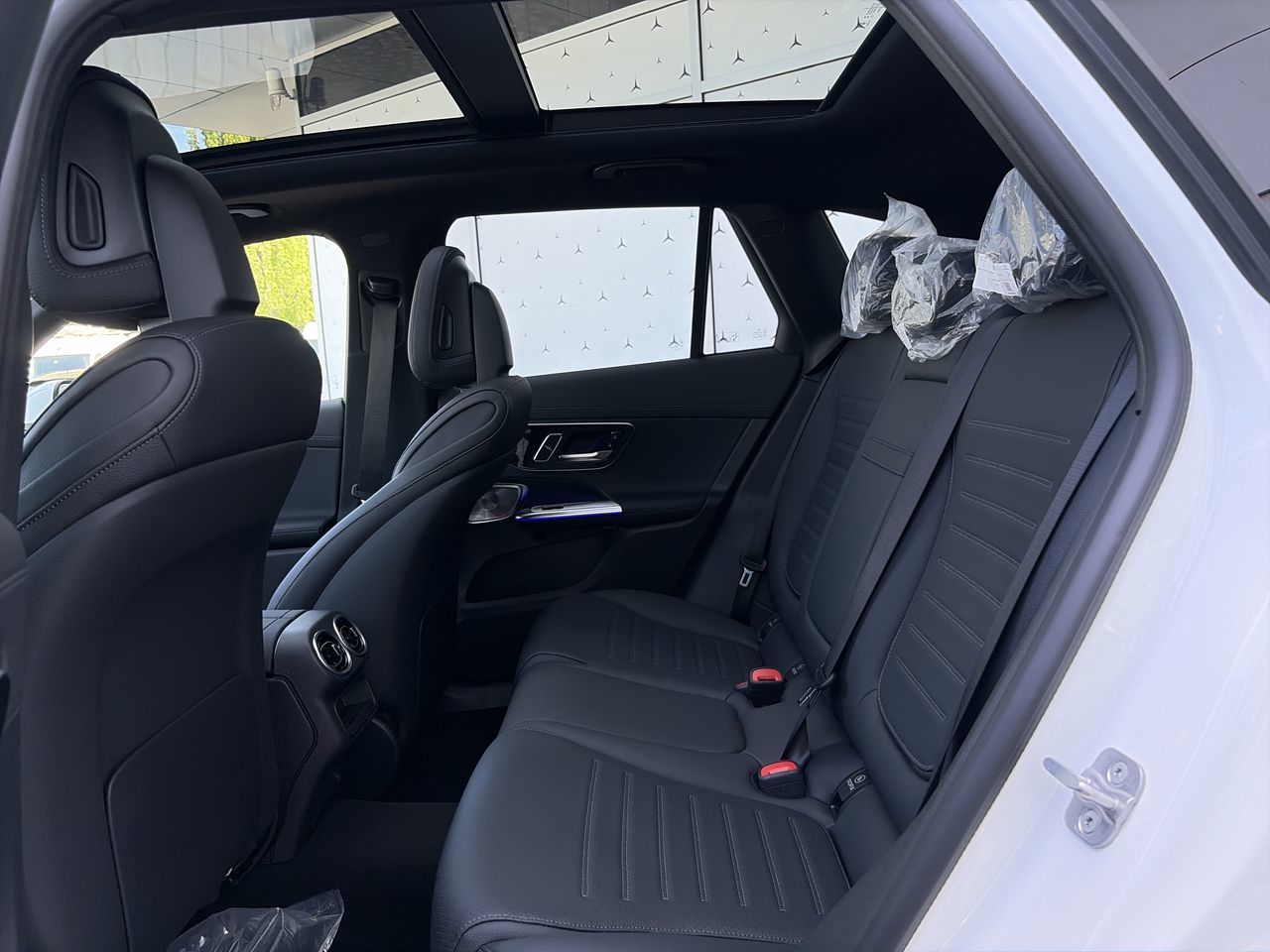 2026 Mercedes-Benz GLC