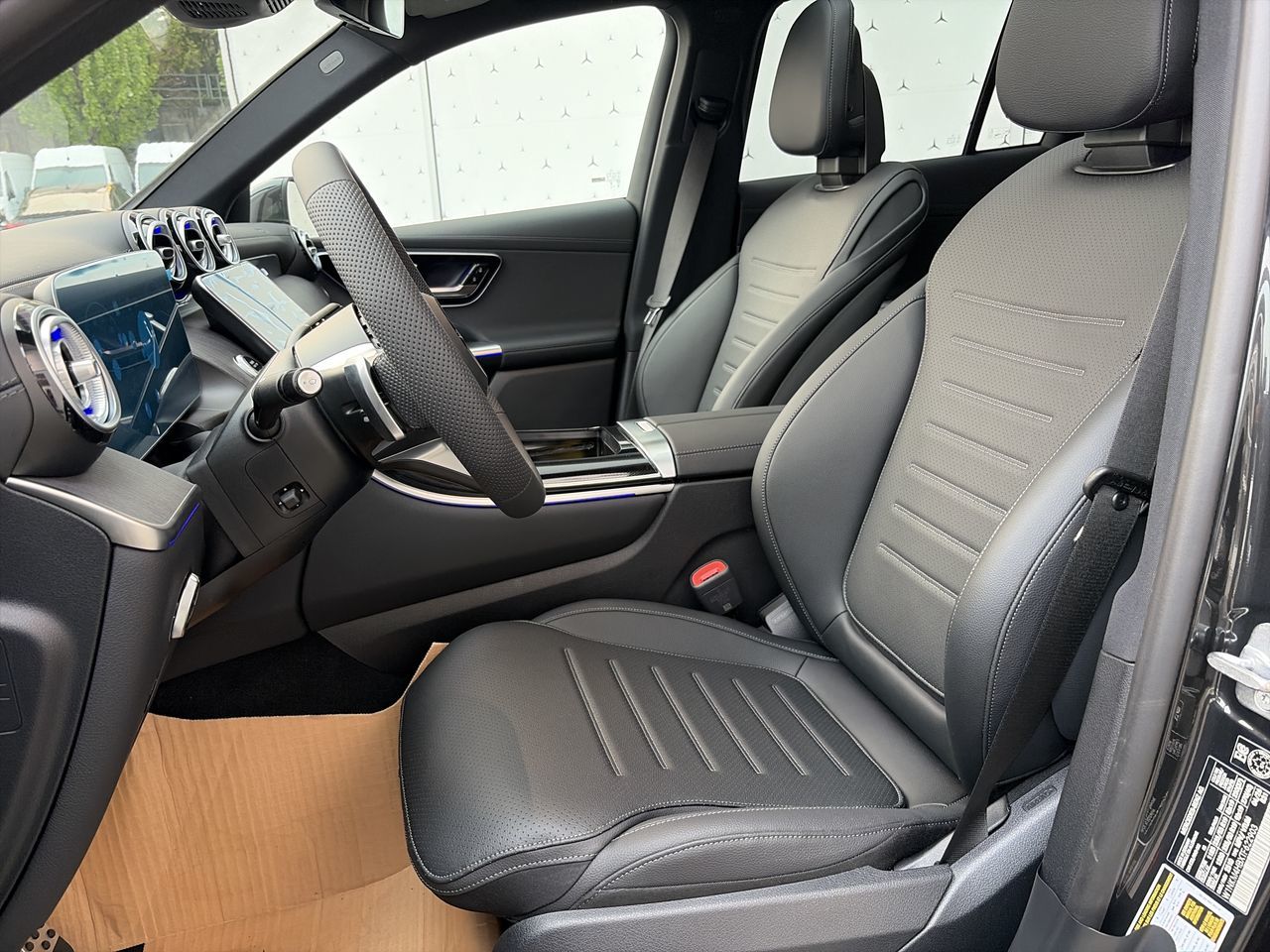 2026 Mercedes-Benz GLC