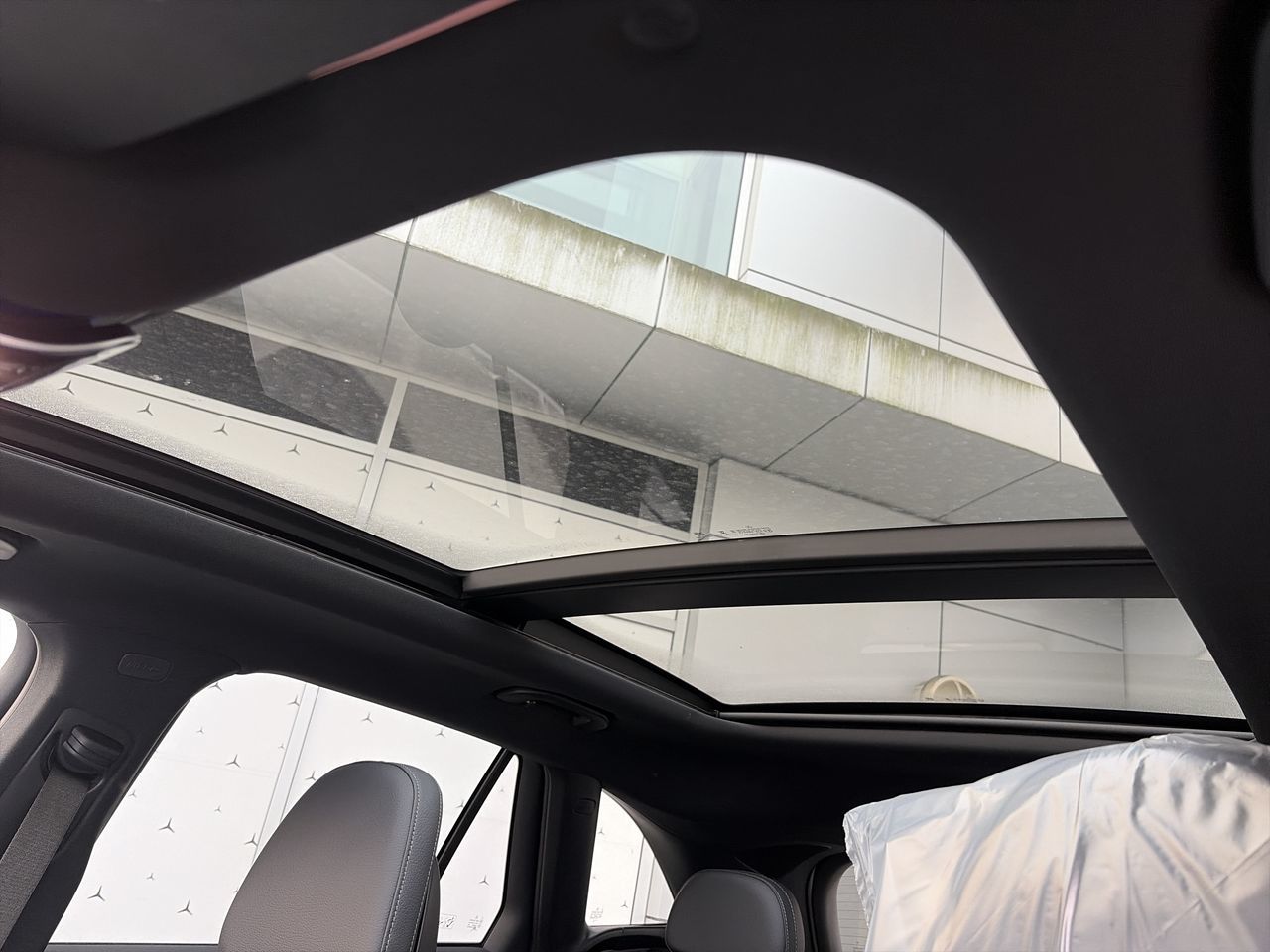 2026 Mercedes-Benz GLC
