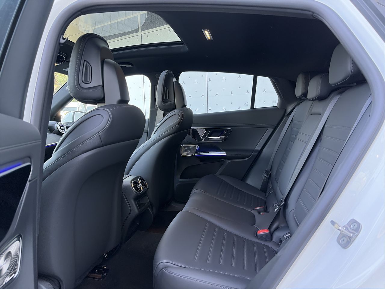 2027 Mercedes-Benz GLC