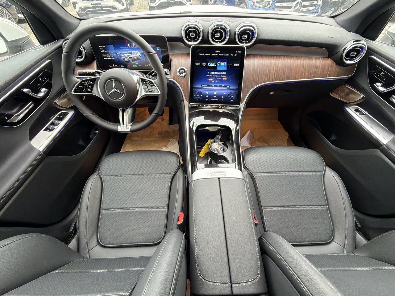 2027 Mercedes-Benz GLC