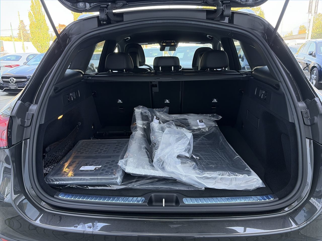 2027 Mercedes-Benz GLC