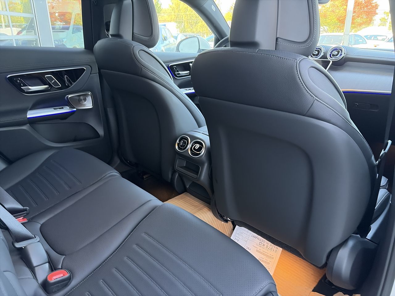 2027 Mercedes-Benz GLC