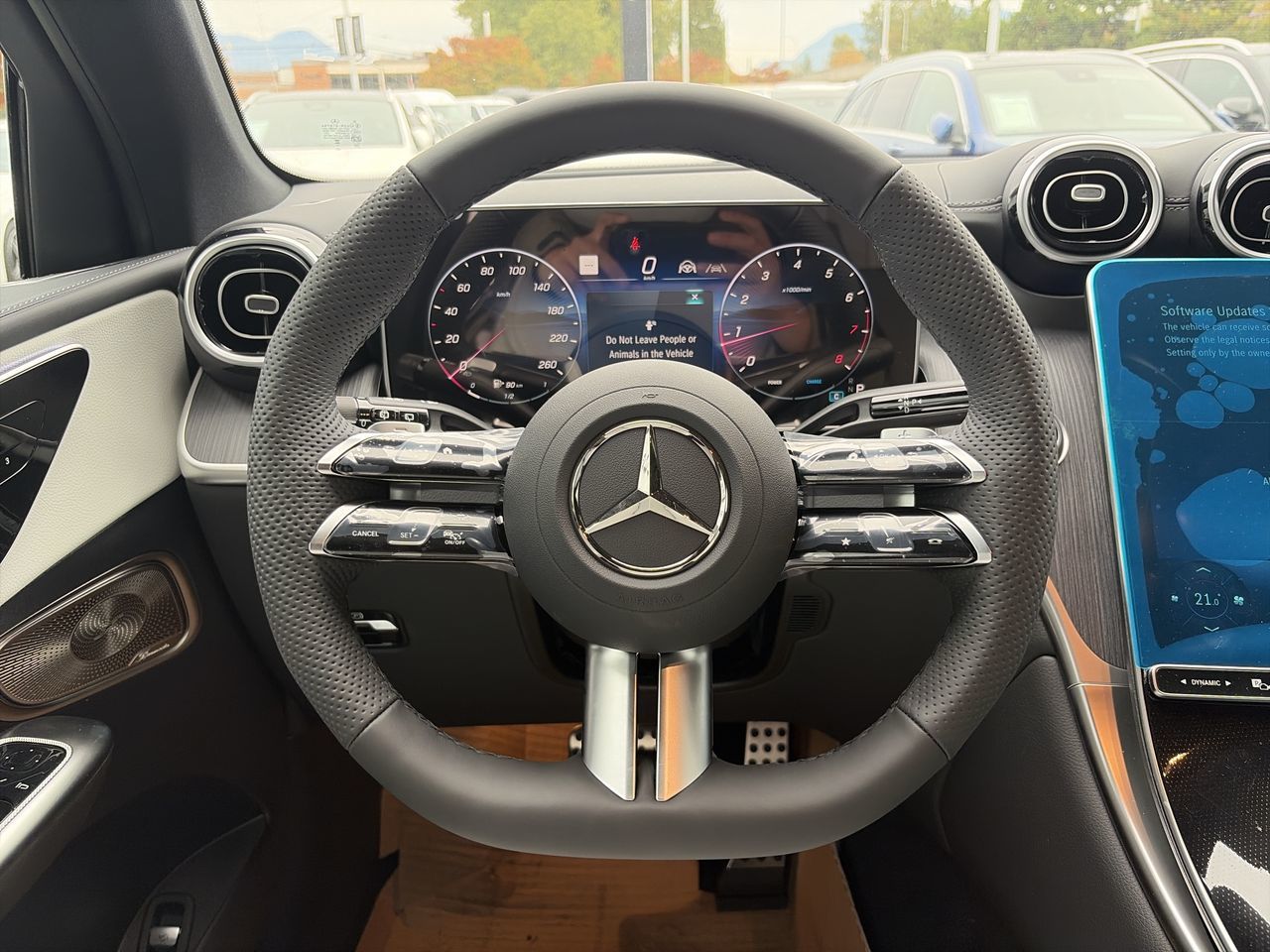 2027 Mercedes-Benz GLC