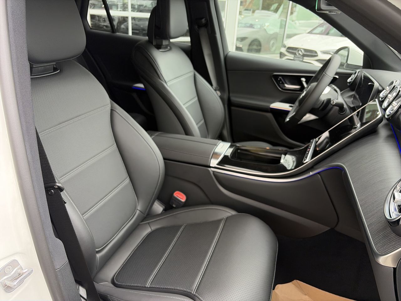 2027 Mercedes-Benz GLC