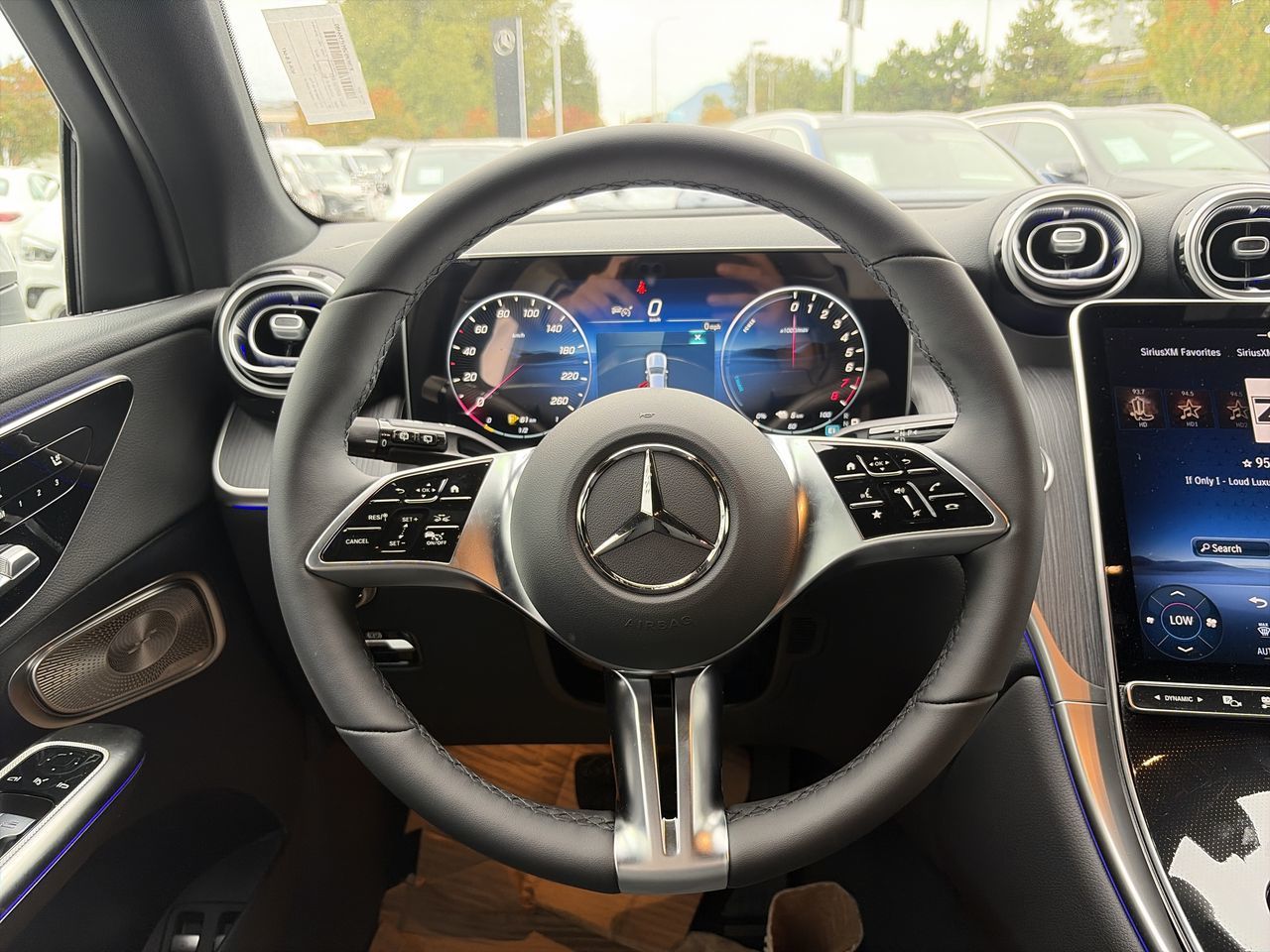2027 Mercedes-Benz GLC
